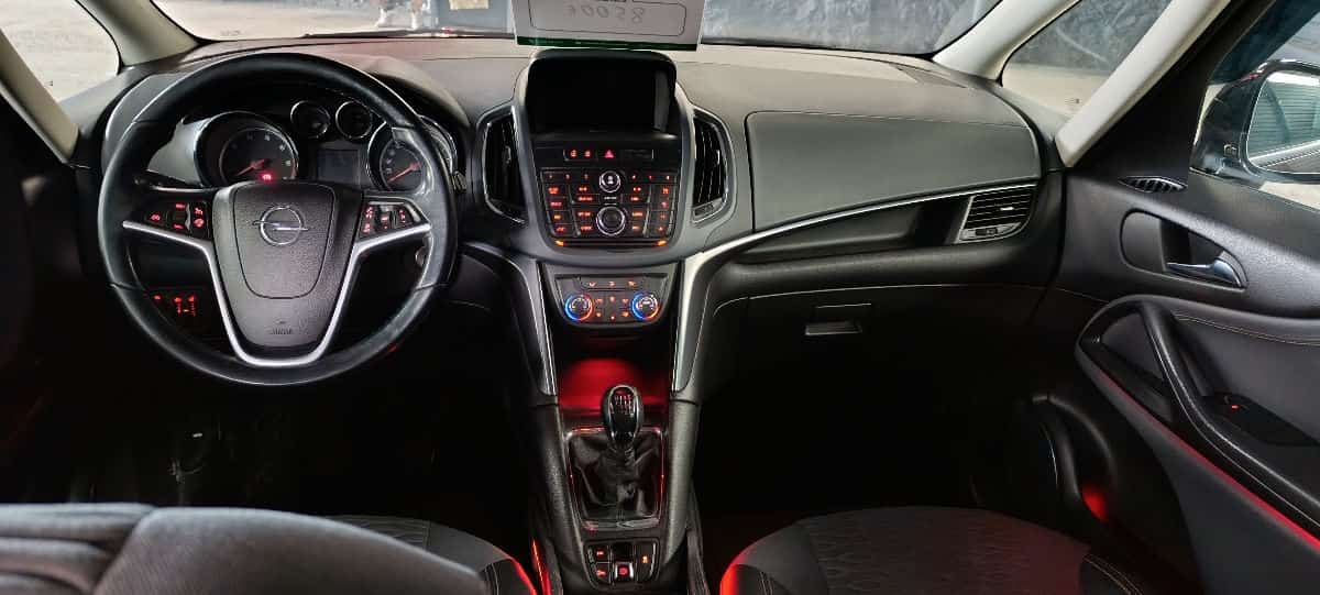 Opel Zafira