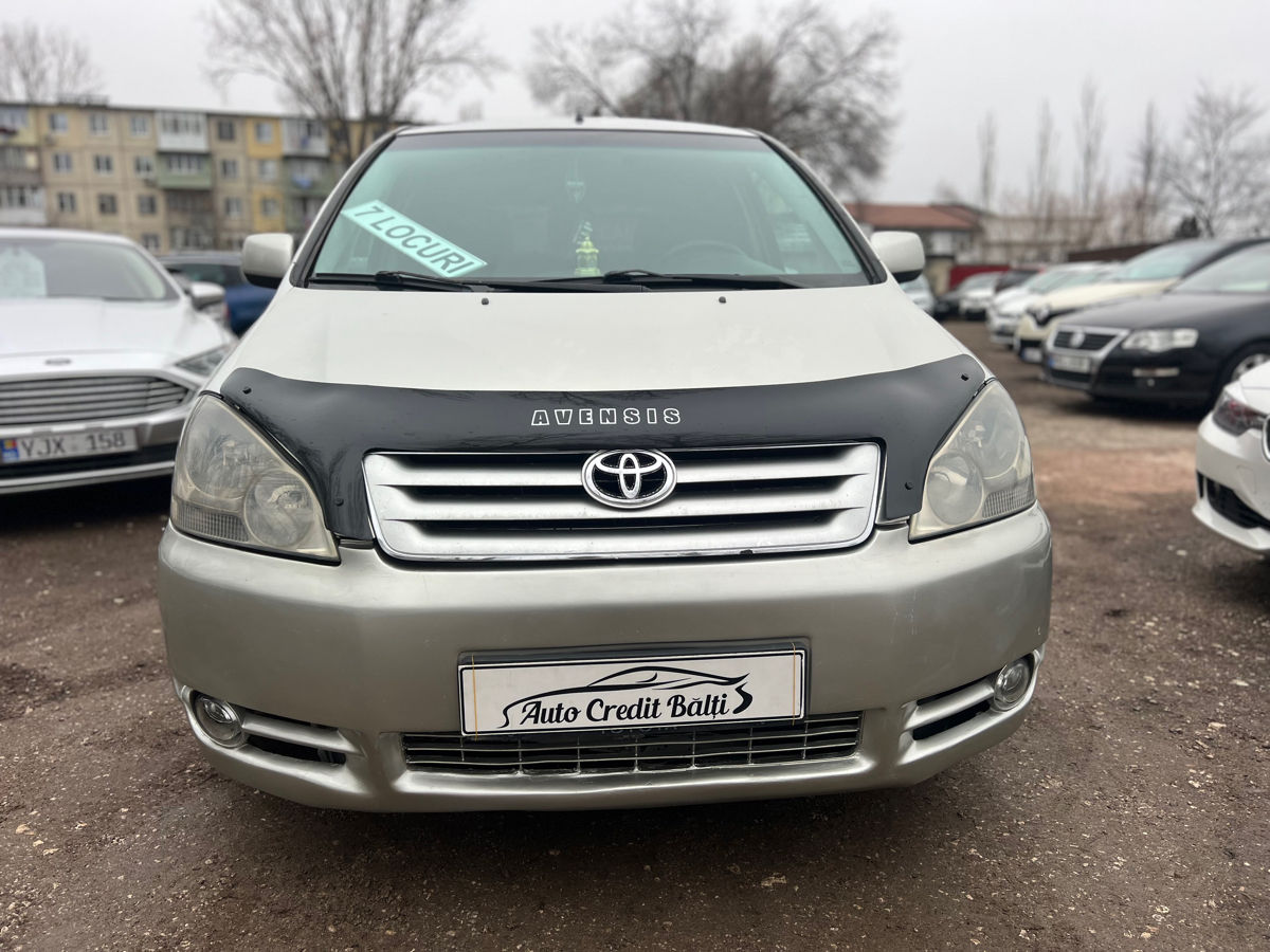 Toyota Avensis Verso