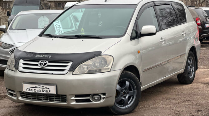 Toyota Avensis Verso