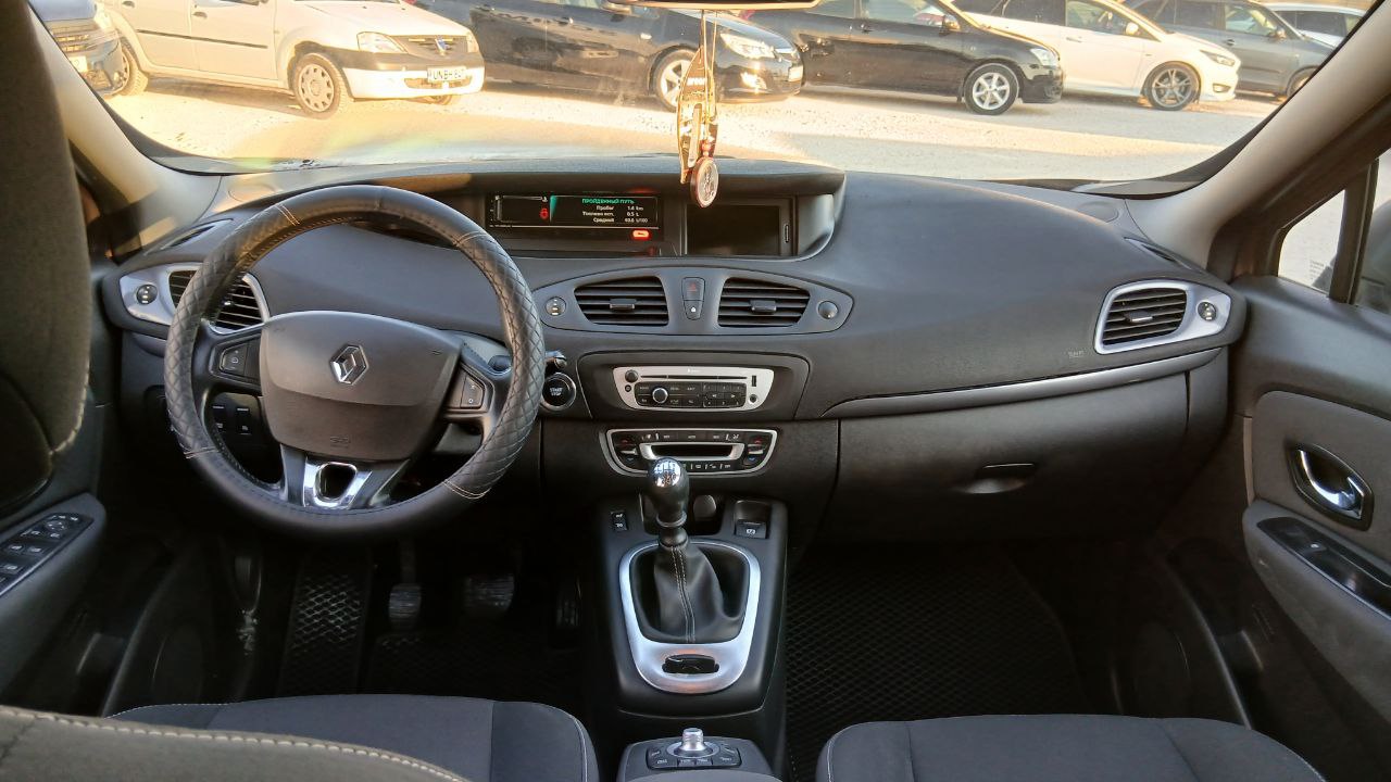 Renault Scenic