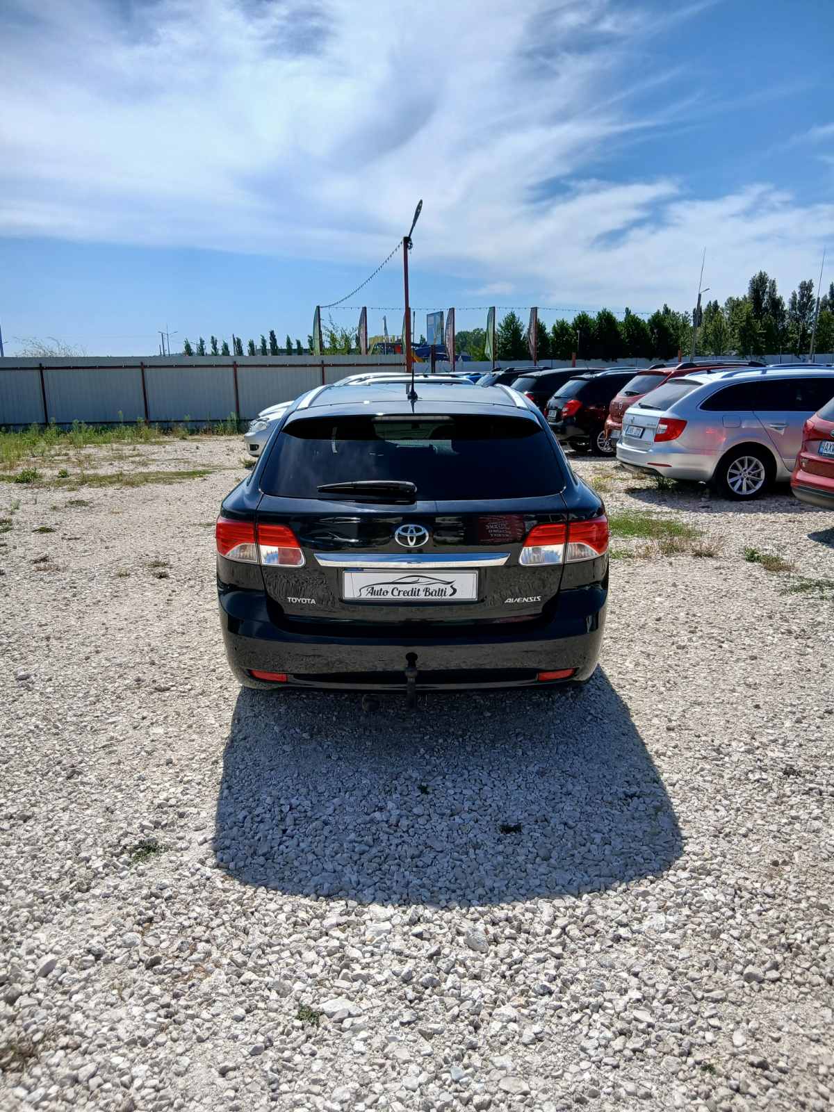 Тойота Авенсис
