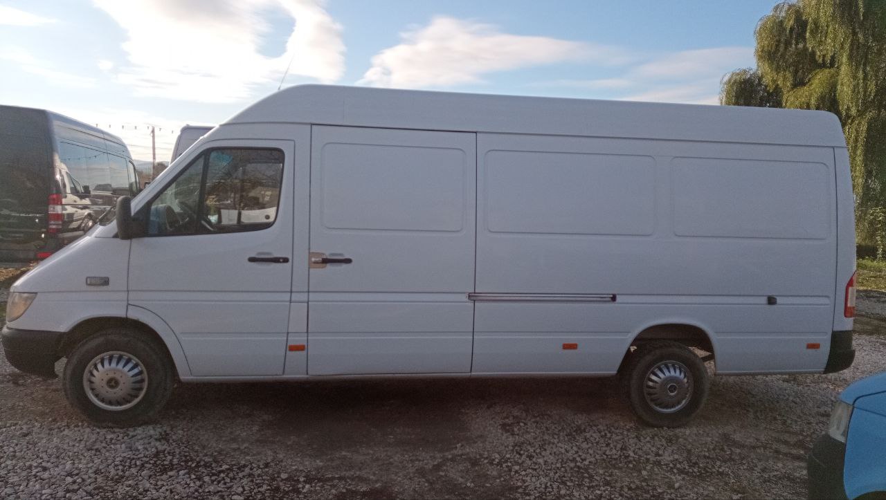 Mercedes Sprinter