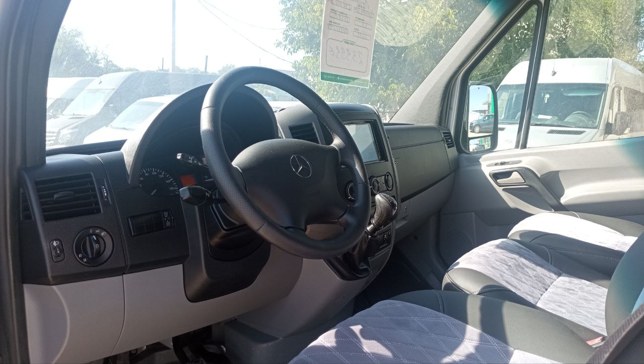 Mercedes Sprinter