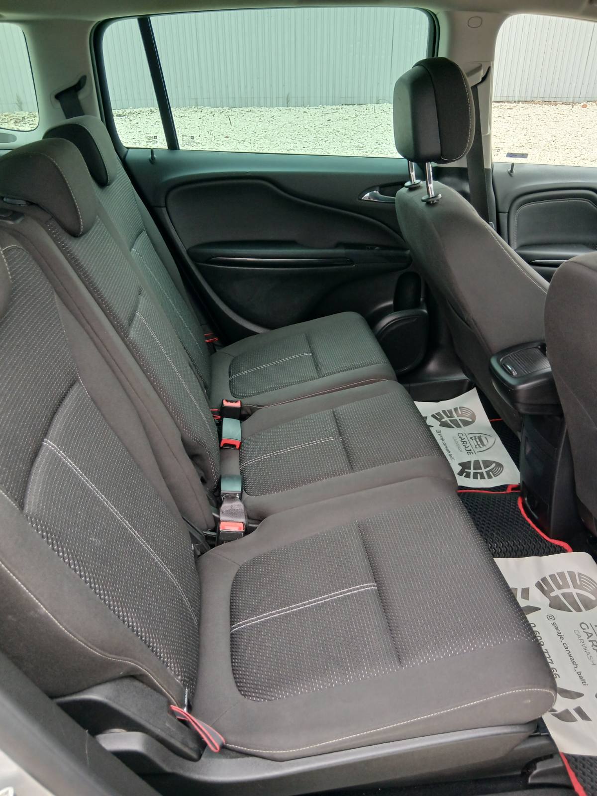 Opel Zafira