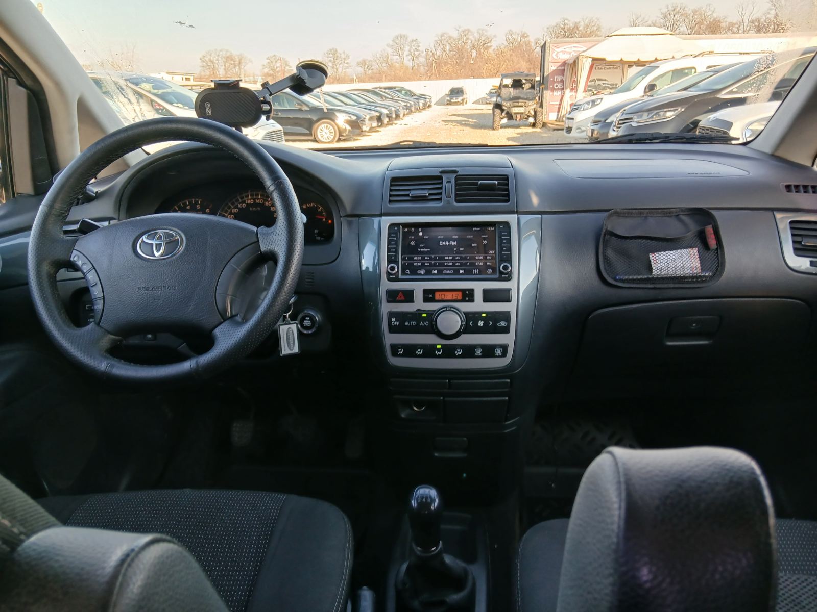Toyota Avensis Verso