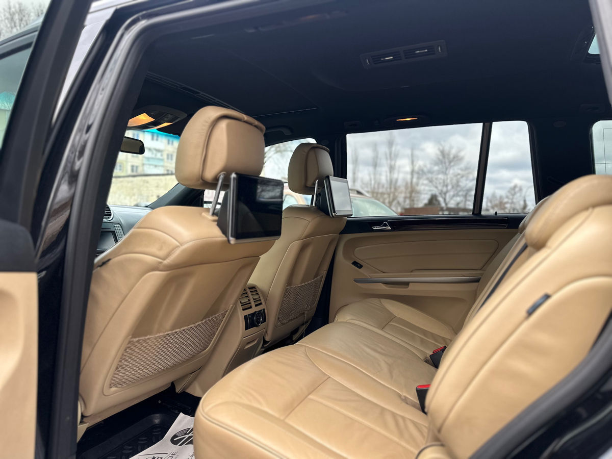 Mercedes GL-Class