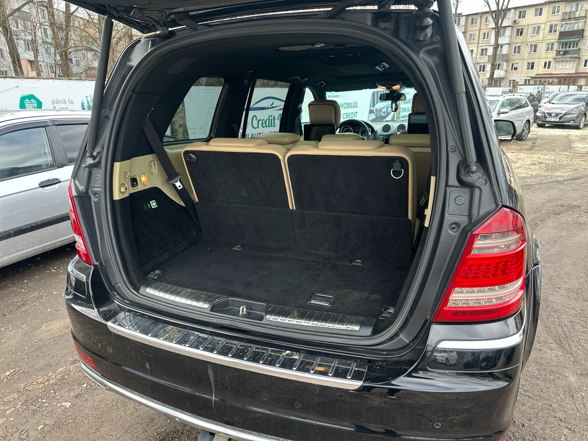 Mercedes GL-Class