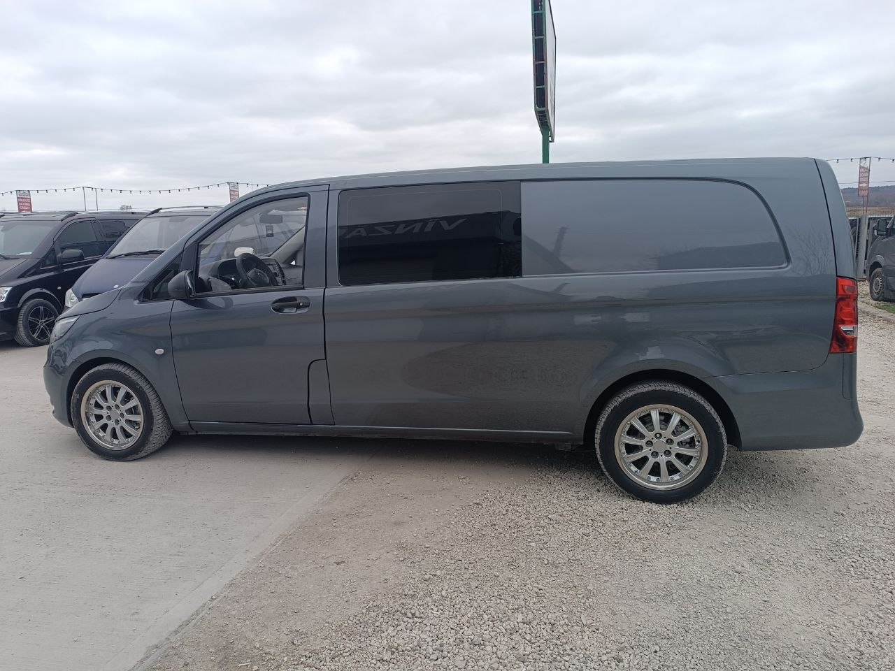 Mercedes Vito
