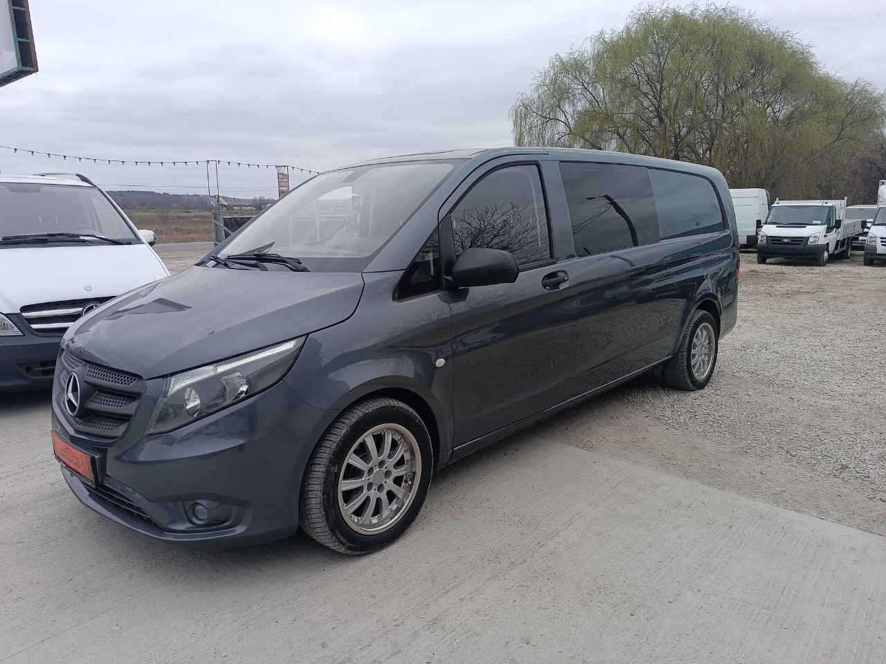 Mercedes Vito