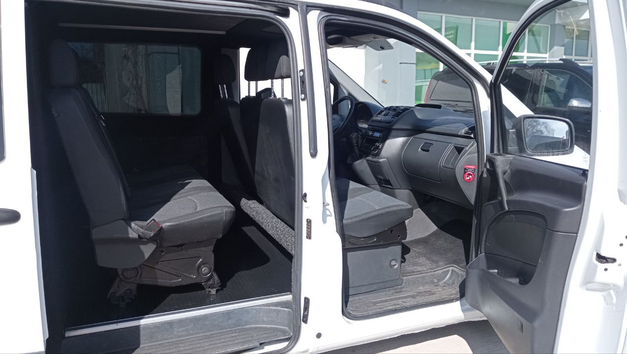 Mercedes Vito