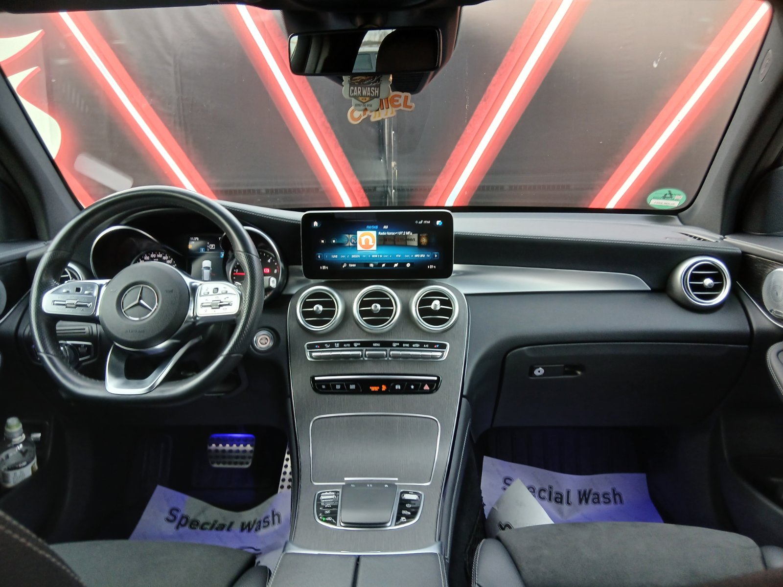Mercedes GLC