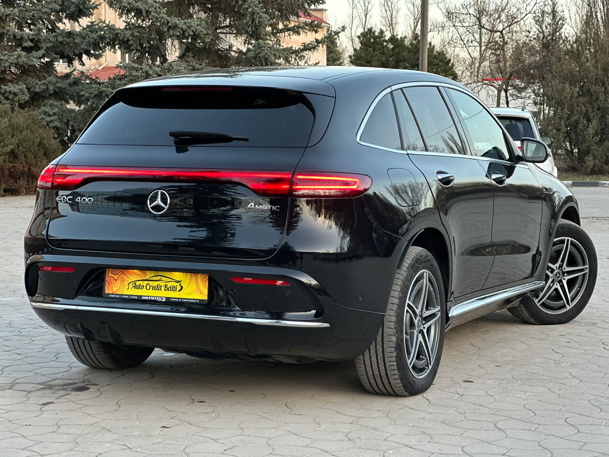 Mercedes EQC