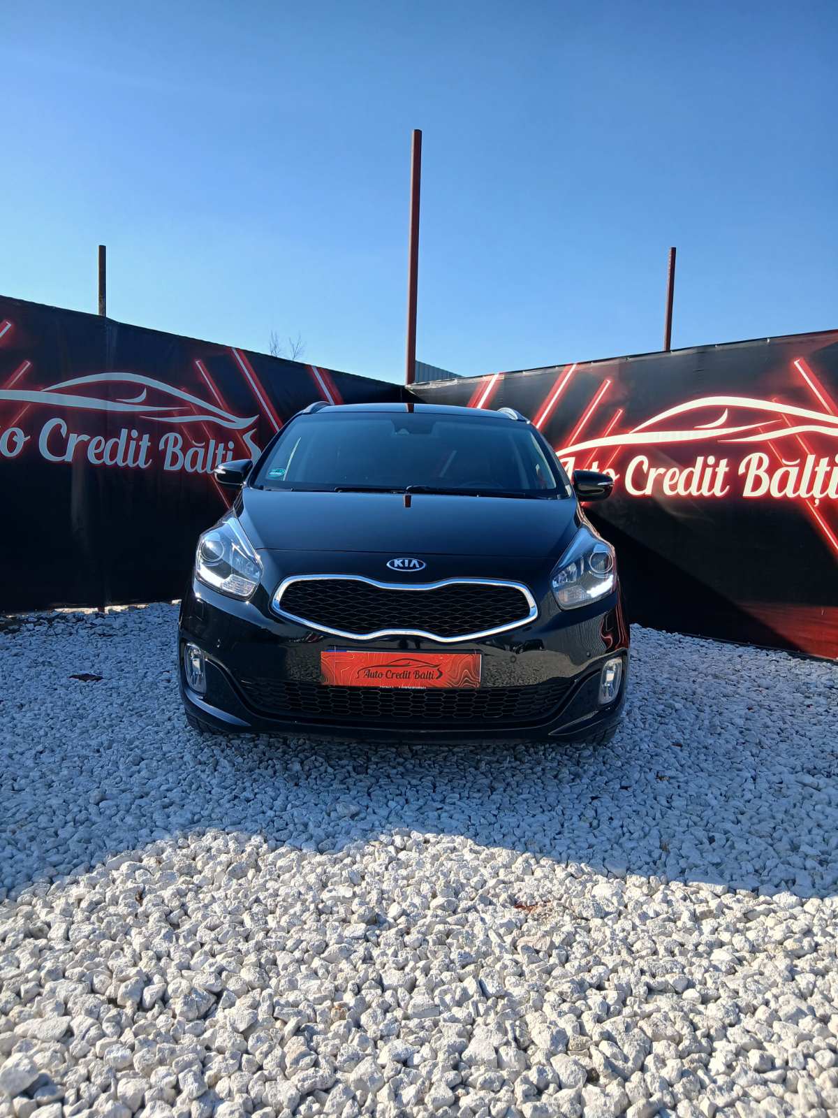 KIA Carens