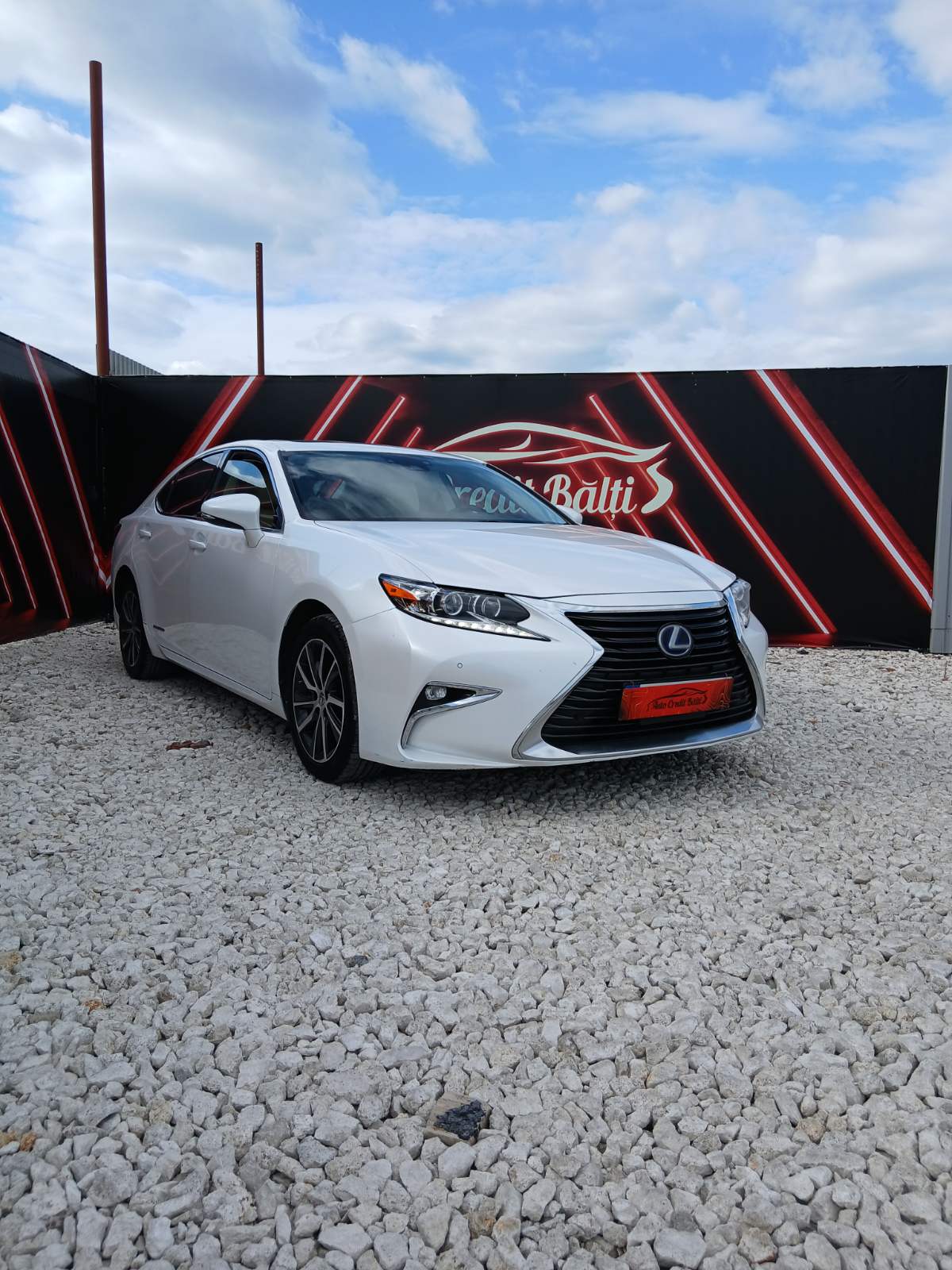 Lexus ES Series