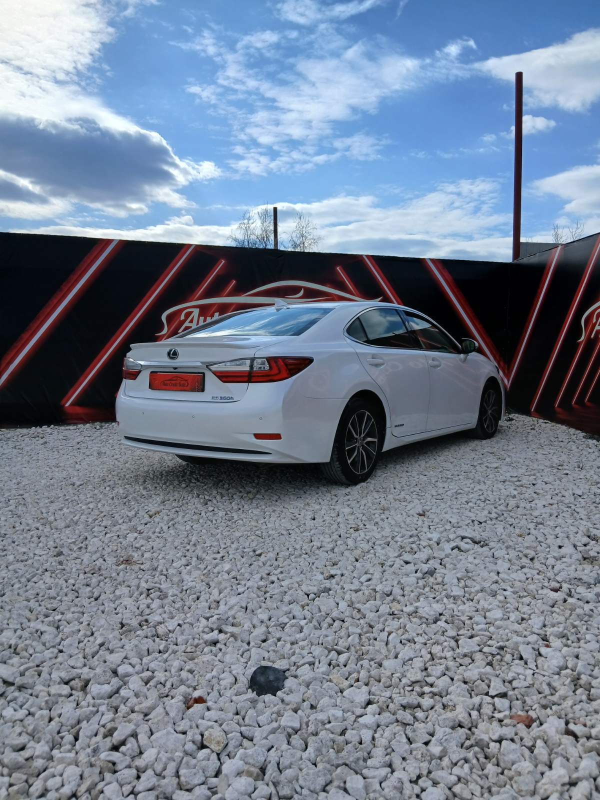 Lexus ES Series