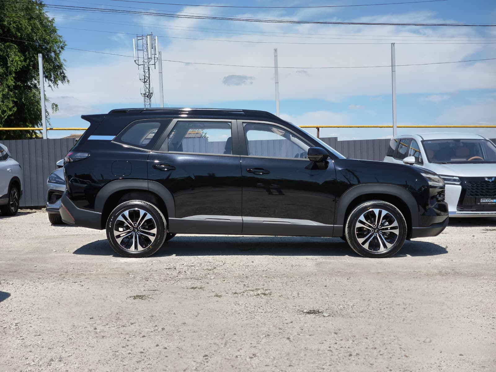 Wuling Eksion