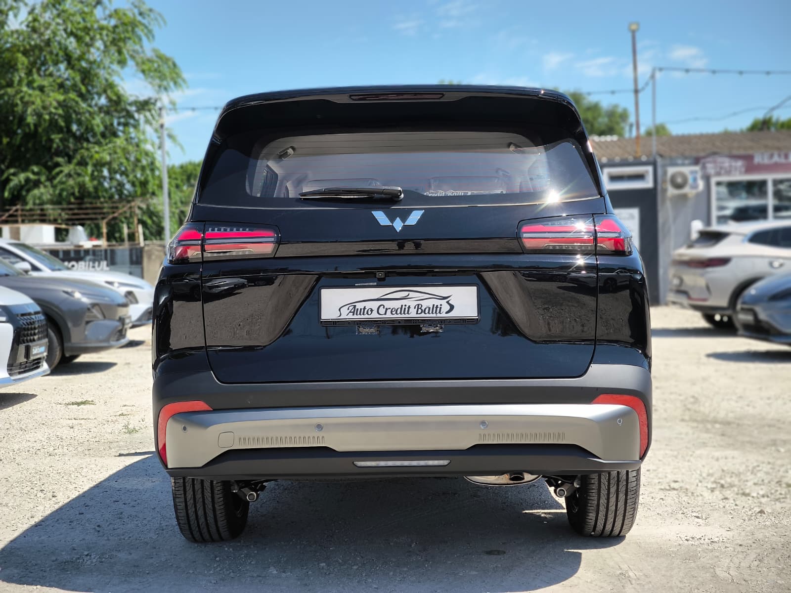 Wuling Eksion