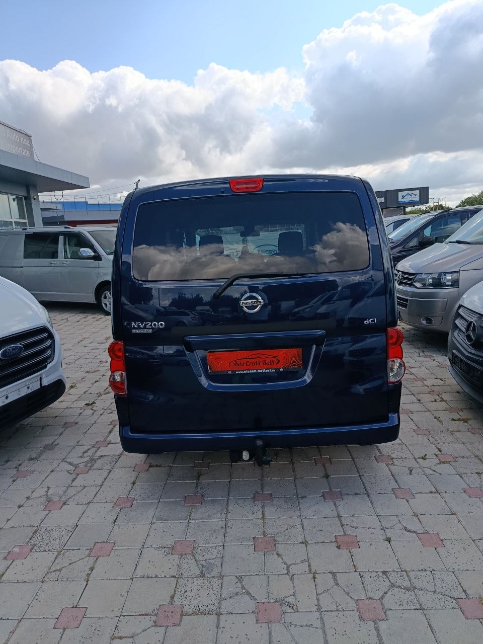 Nissan NV200