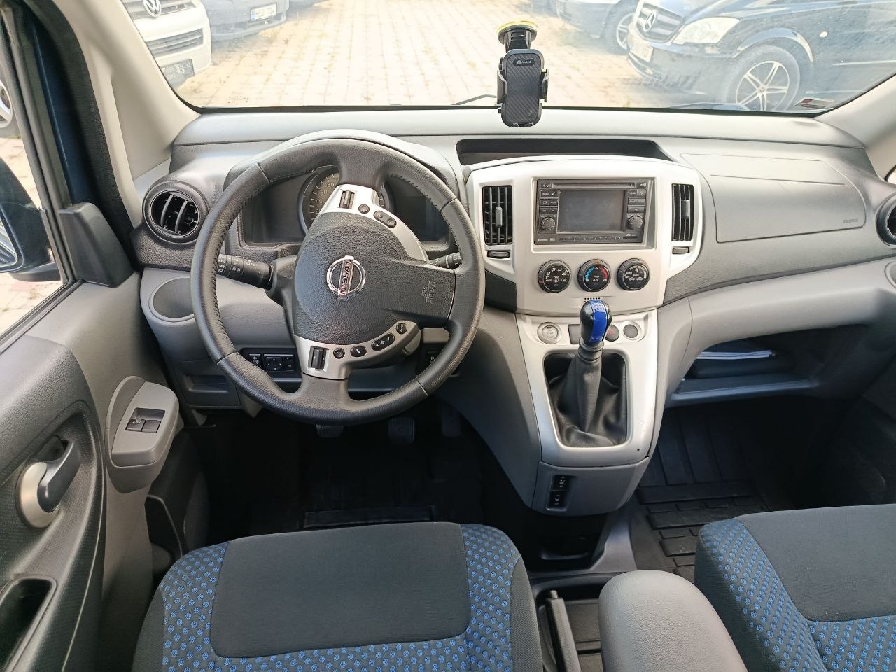 Nissan NV200