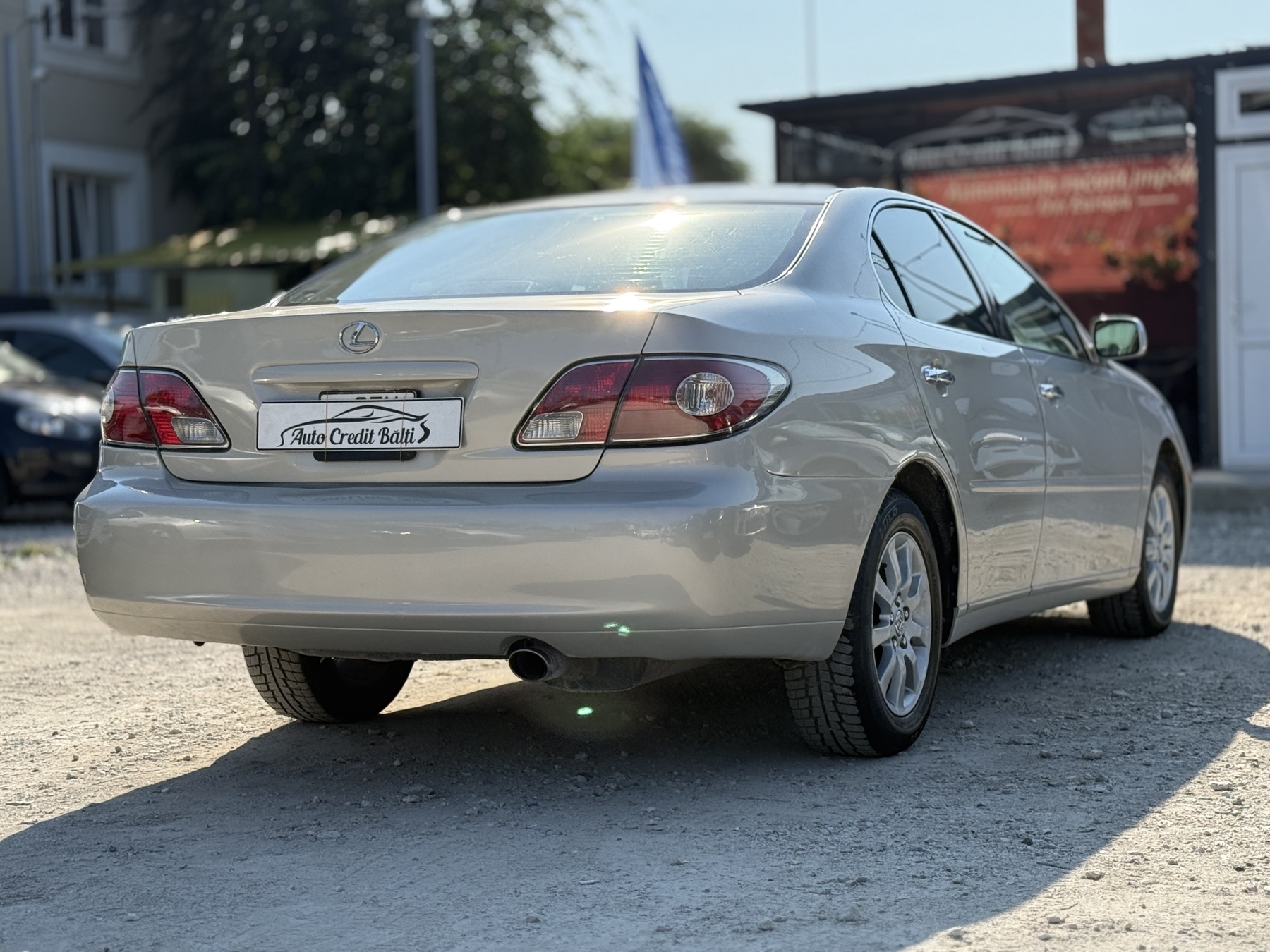 Lexus ES Series