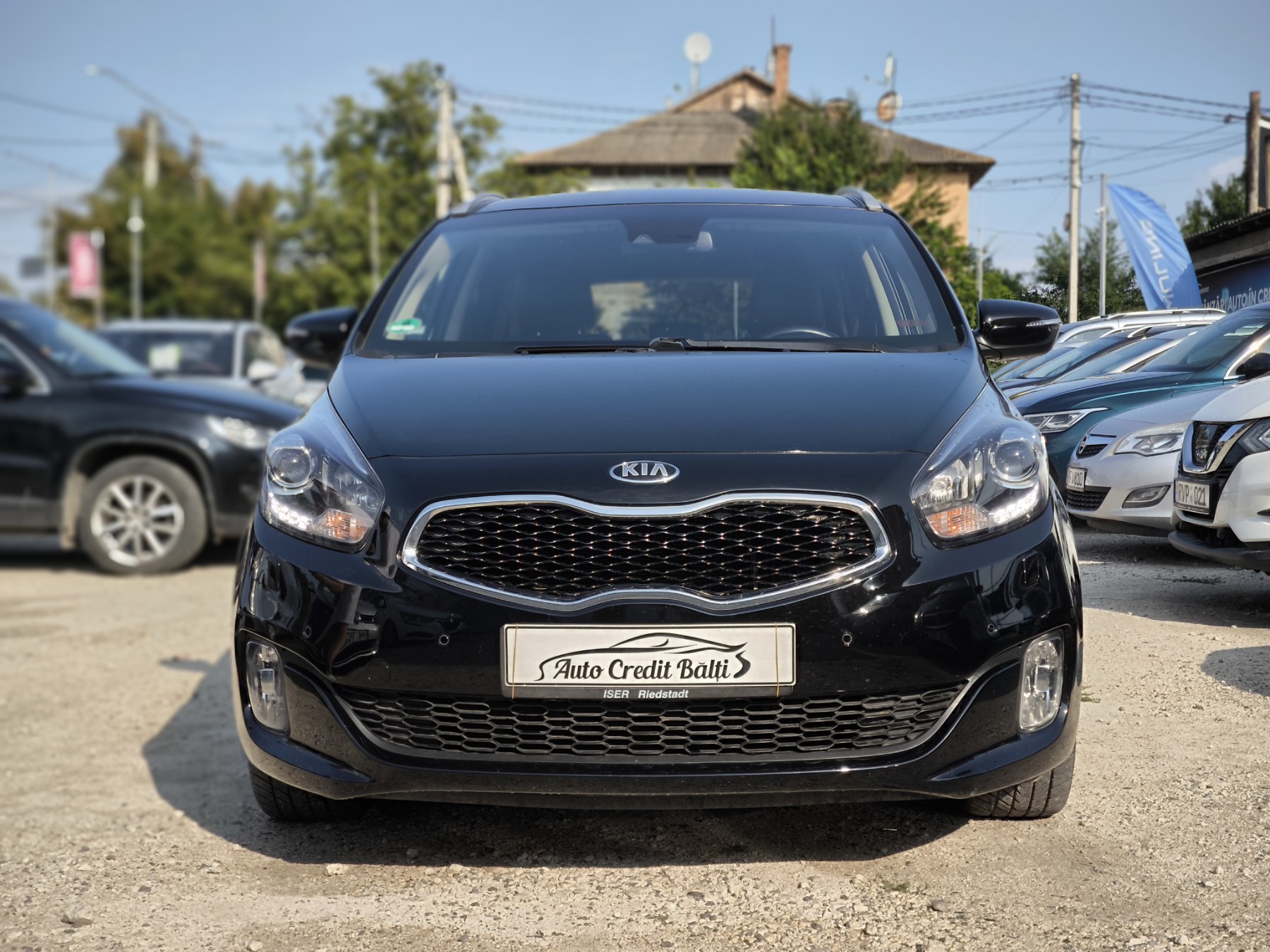 KIA Carens
