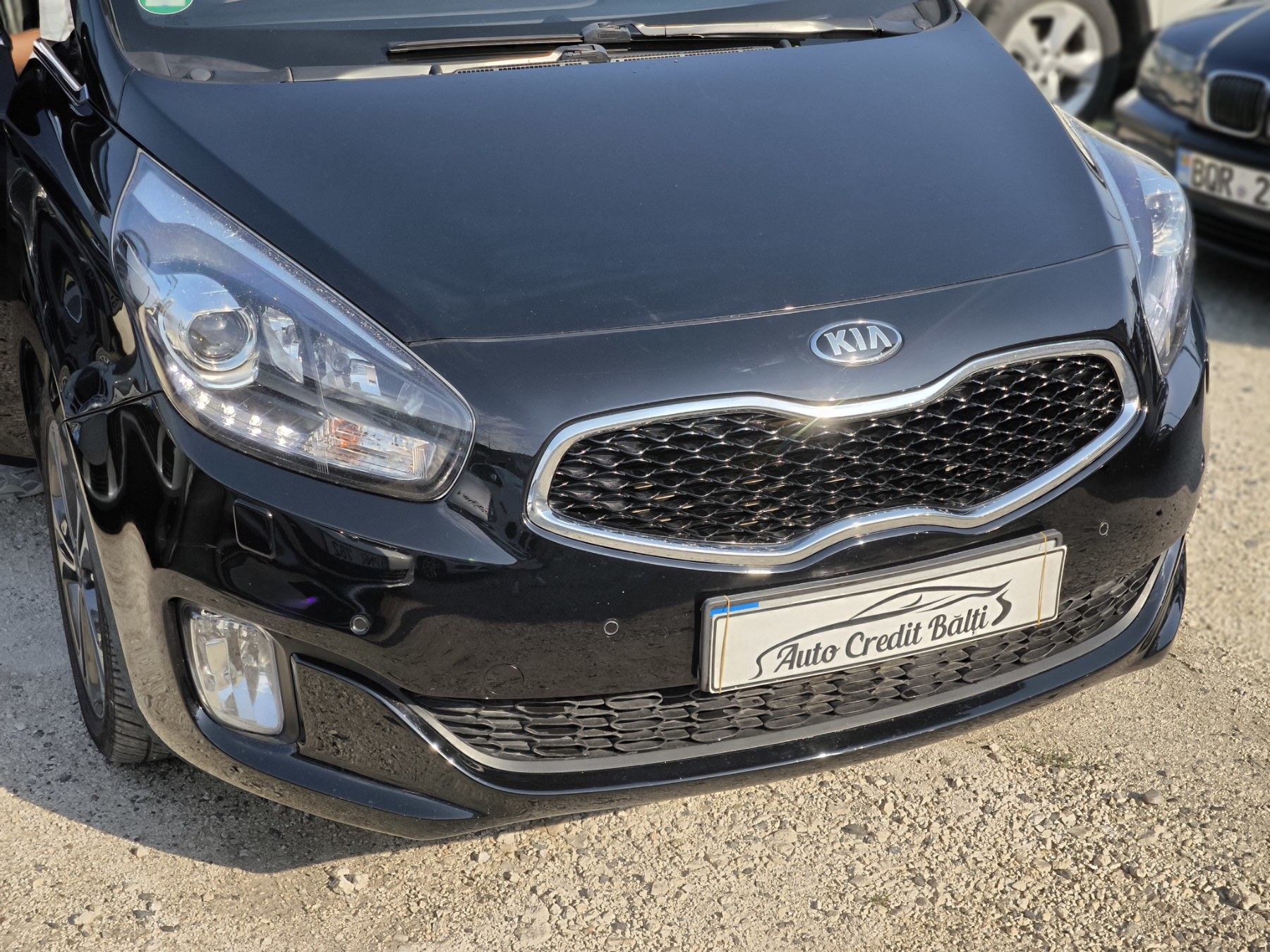 KIA Carens