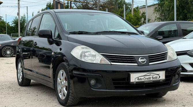 Nissan Tiida