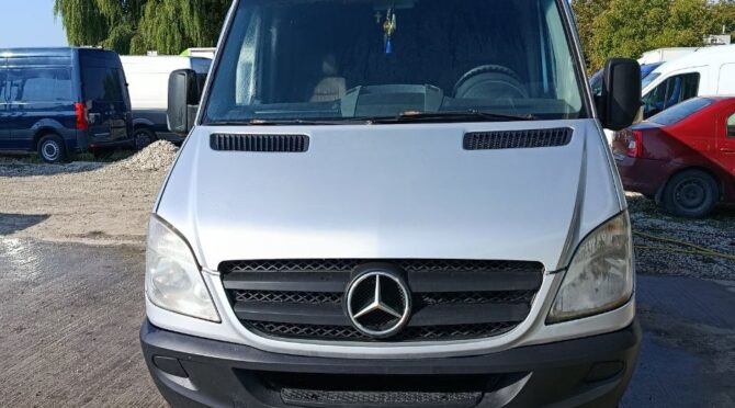 Mercedes Sprinter